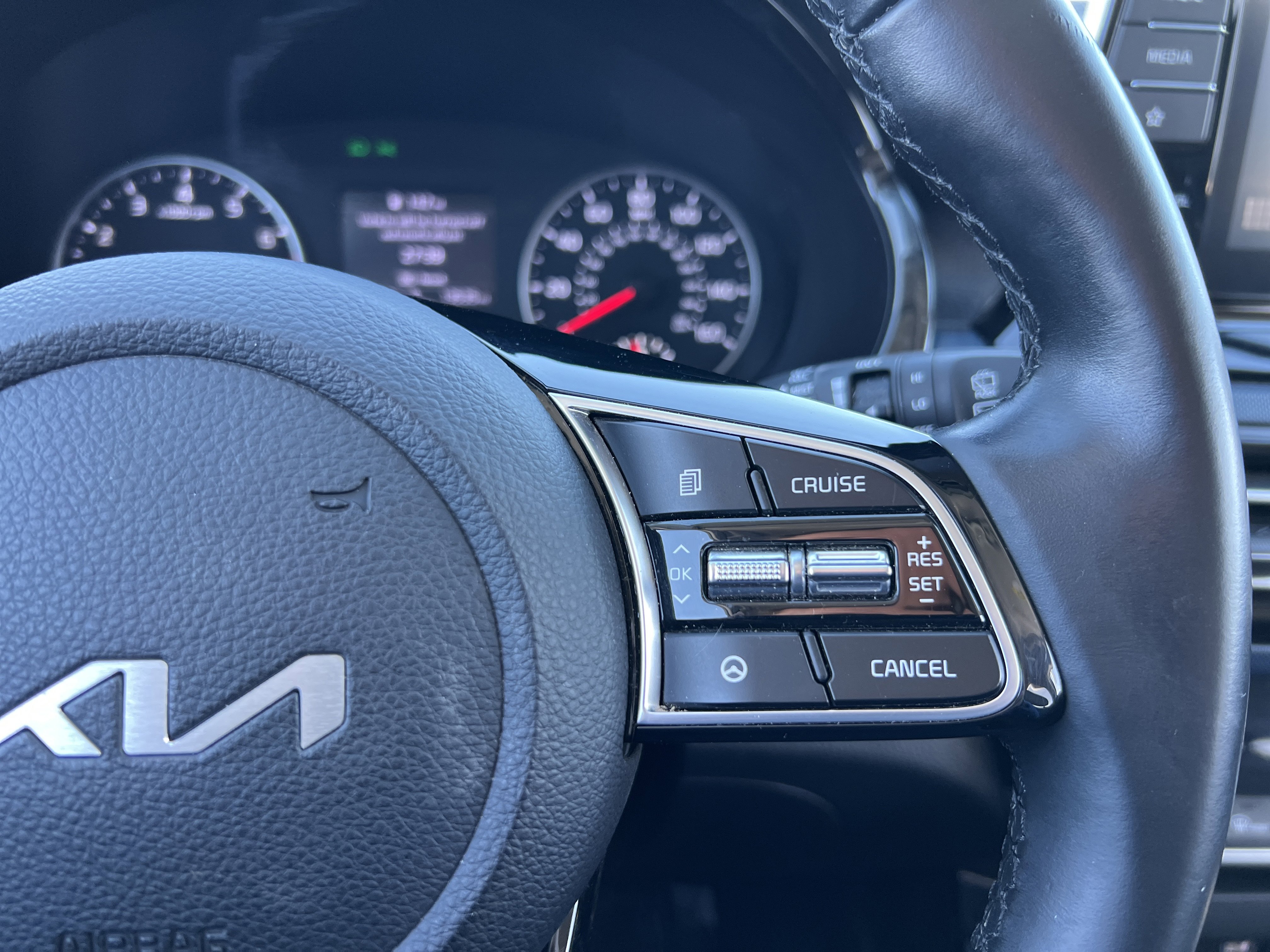 Used 2023 Kia Seltos S image 28