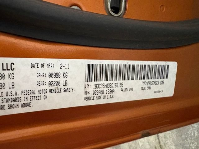 Used 2011 Dodge Caliber Heat FWD image 18