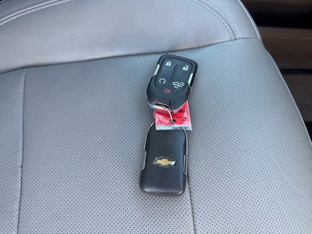 Used 2019 Chevrolet Silverado 1500 LTZ image 6