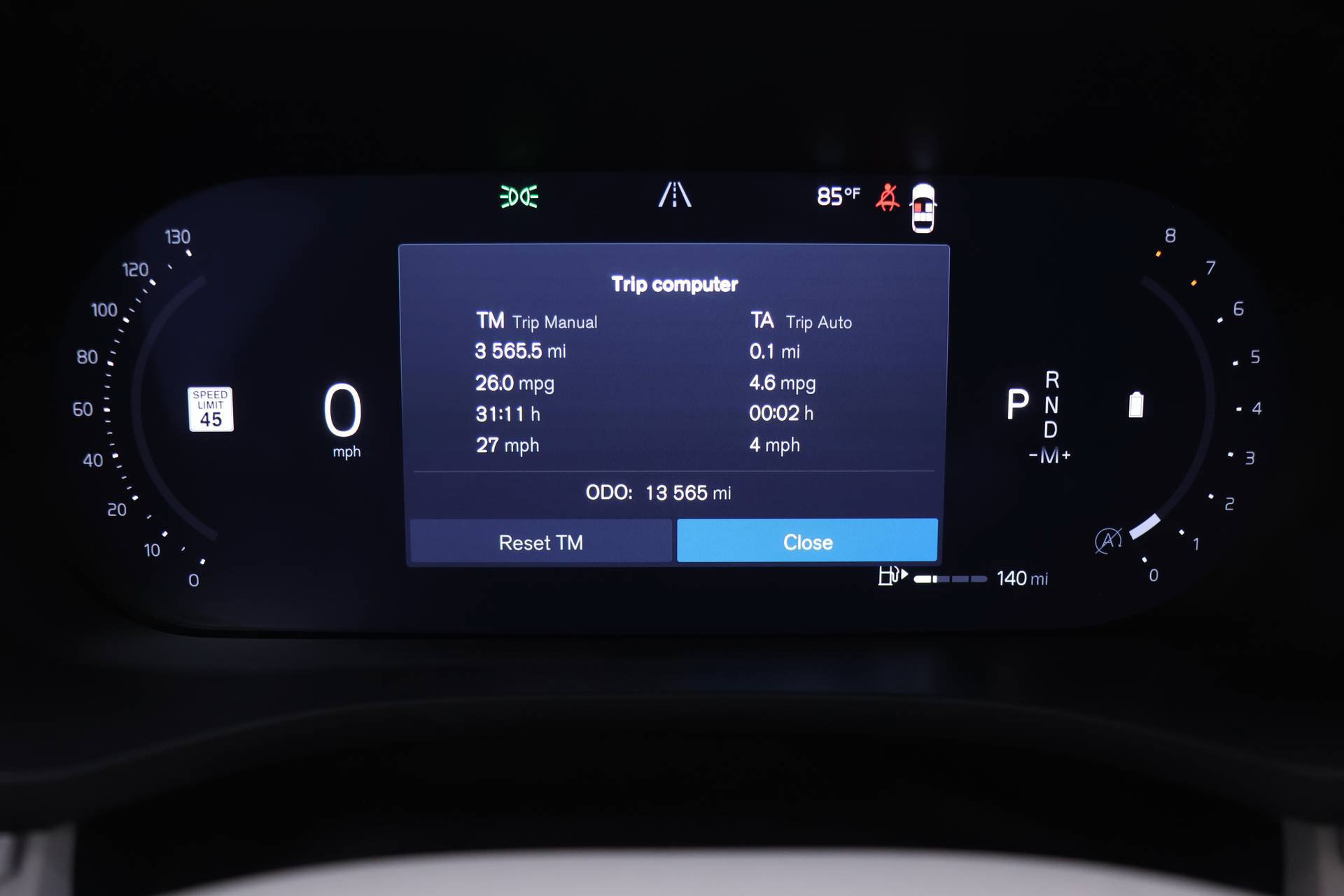 Certified 2025 Volvo XC60 B5 Core AWD/4WD image 10