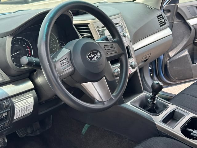 Used 2011 Subaru Outback 2.5i AWD/4WD image 26