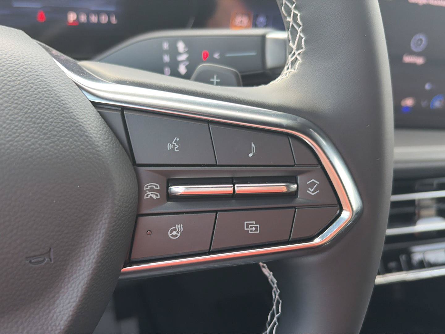 New 2027 Chevrolet Traverse LT w/ Midnight/Sport Edition AWD/4WD image 30