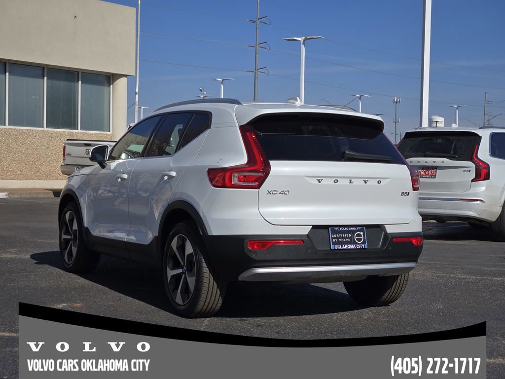 Certified 2025 Volvo XC40 B5 Core w/ Protection Package Premier image 4