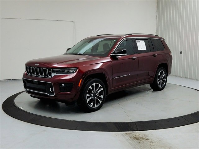Used 2022 Jeep Grand Cherokee L Overland w/ Advanced Protech Group III image 3