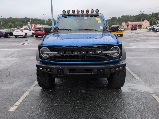 Certified 2022 Ford Bronco Wildtrak AWD/4WD image 3