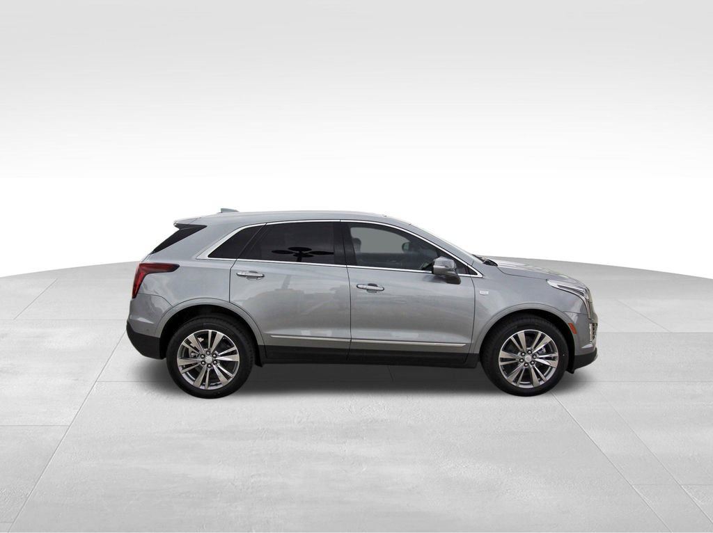 New 2026 Cadillac XT5 Premium Luxury w/ Driver Assist Package FWD image 5