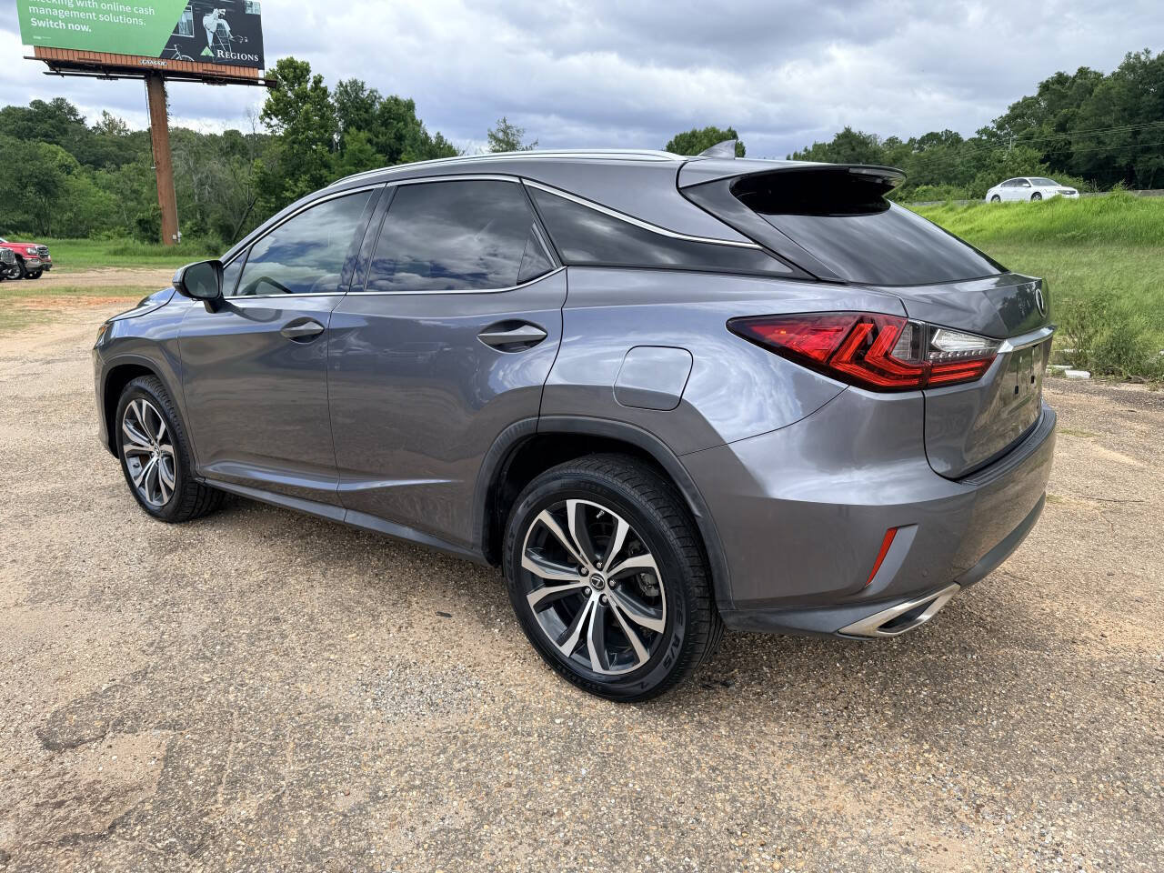 Used 2019 Lexus RX 350 FWD w/ Navigation Package image 3