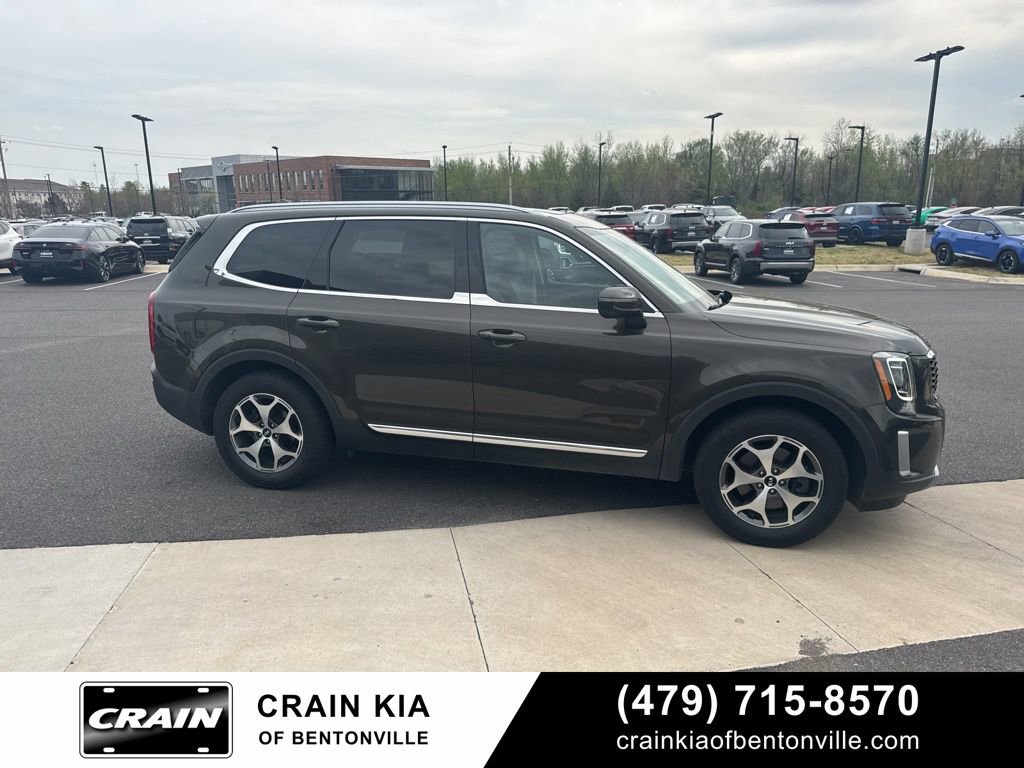 Certified 2020 Kia Telluride EX w/ Towing Package image 5