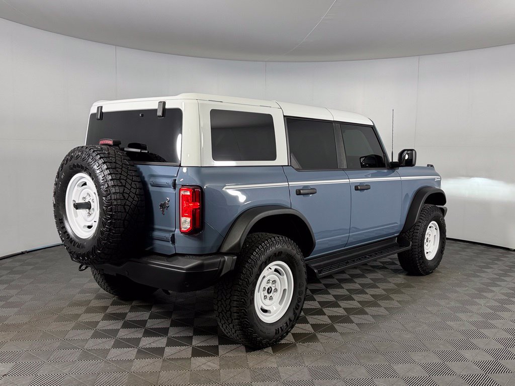 Used 2025 Ford Bronco Heritage Edition AWD/4WD image 6
