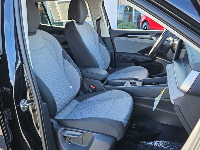 New 2026 Volkswagen Tiguan S FWD image 15