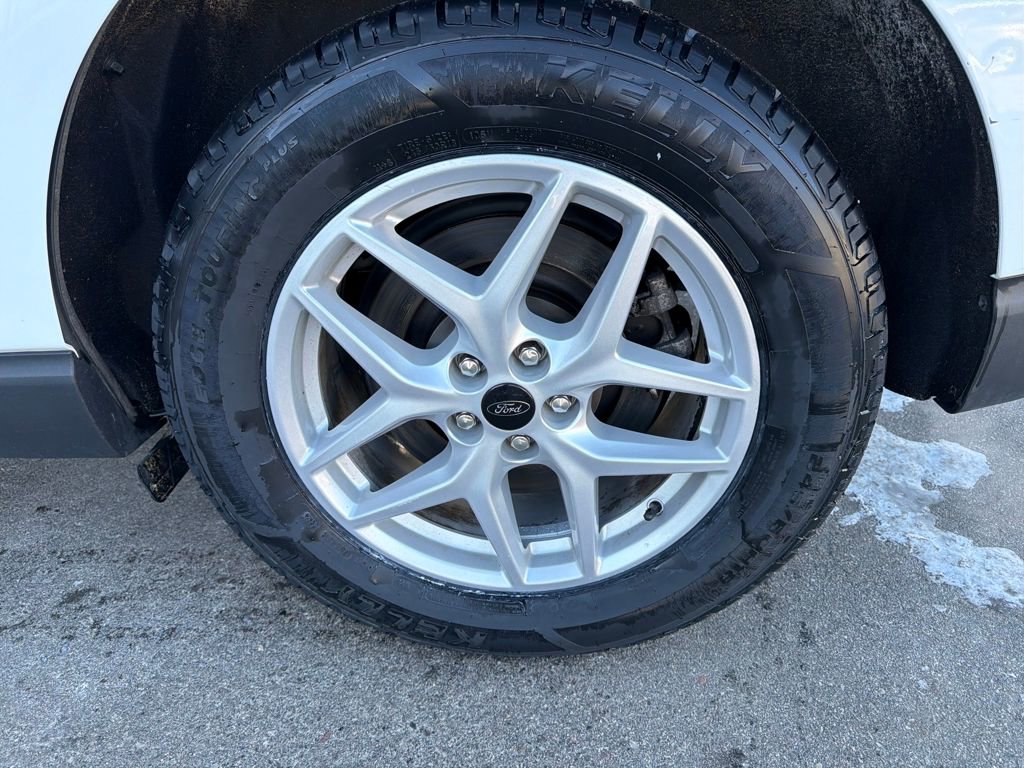 Used 2024 Ford Edge SEL image 35