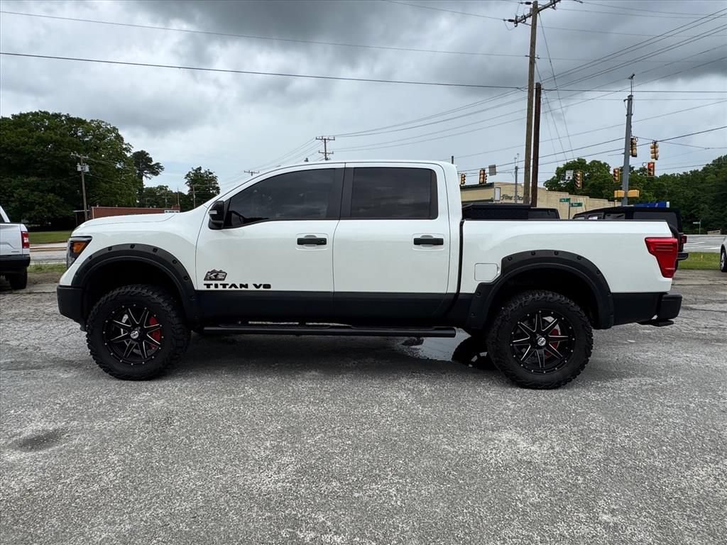 Used 2019 Nissan Titan SV w/ SV Convenience Package AWD/4WD image 6
