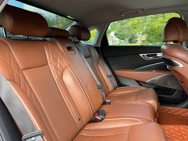 Used 2019 Kia K900 Luxury AWD/4WD image 21