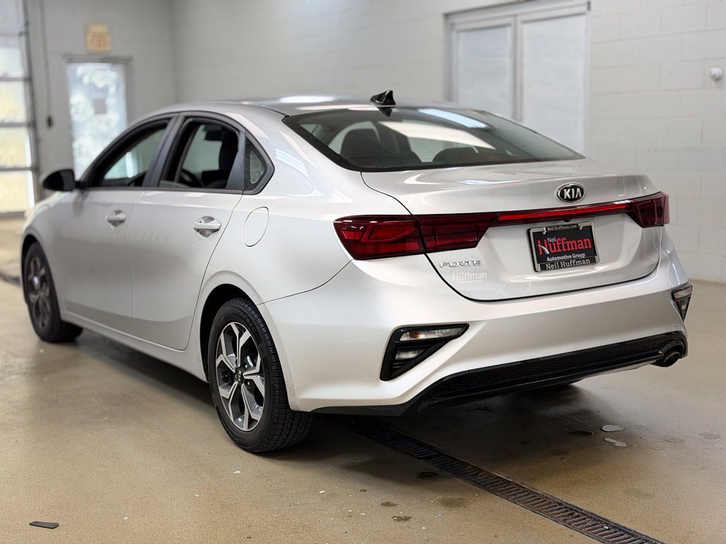 Used 2019 Kia Forte LXS FWD image 7