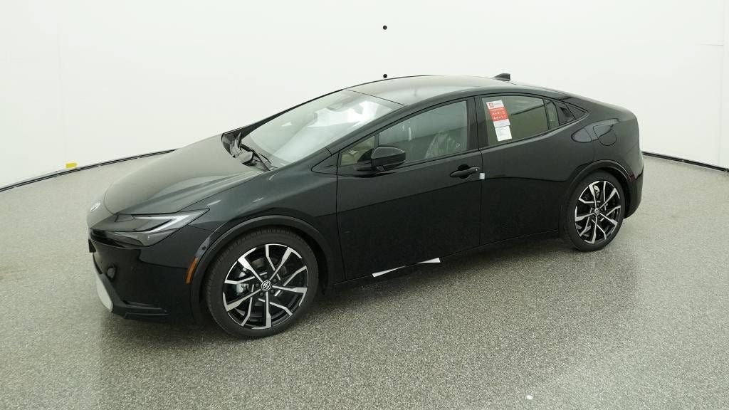 New 2026 Toyota Prius Plug-In Hybrid FWD image 2