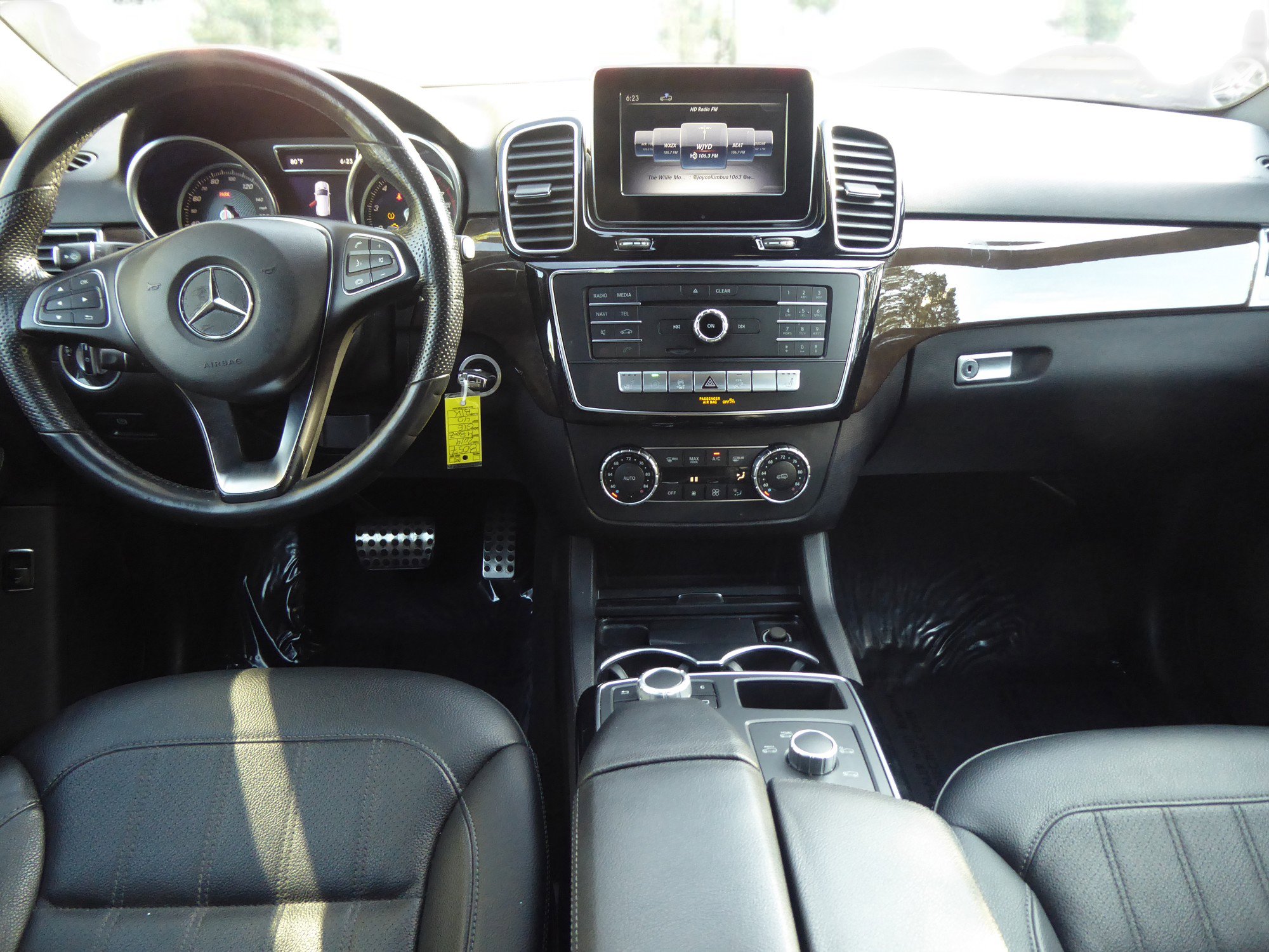 Used 2019 Mercedes-Benz GLE 400 4MATIC image 13