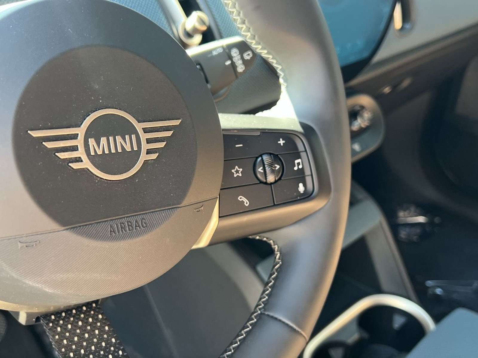 Used 2025 MINI Cooper Countryman SE w/ Comfort Package Max AWD/4WD image 37