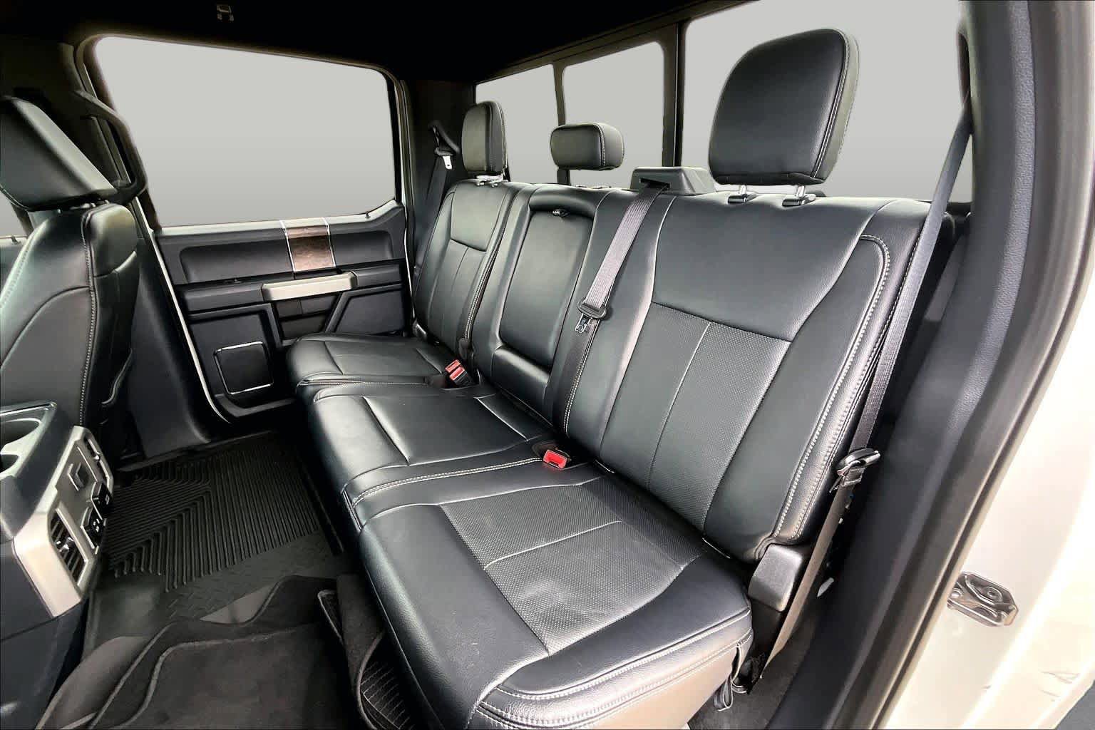 Used 2022 Ford F350 Lariat w/ Lariat Ultimate Package AWD/4WD image 21