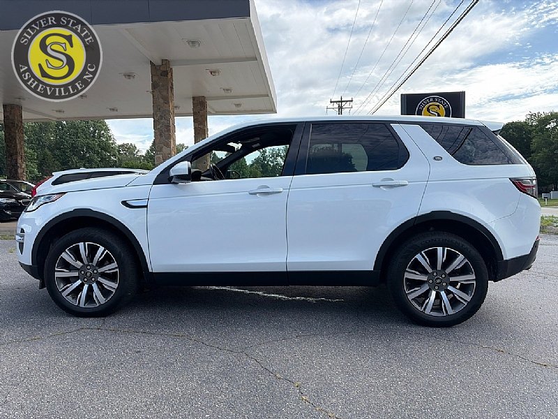 Used 2017 Land Rover Discovery Sport HSE Luxury AWD/4WD image 3