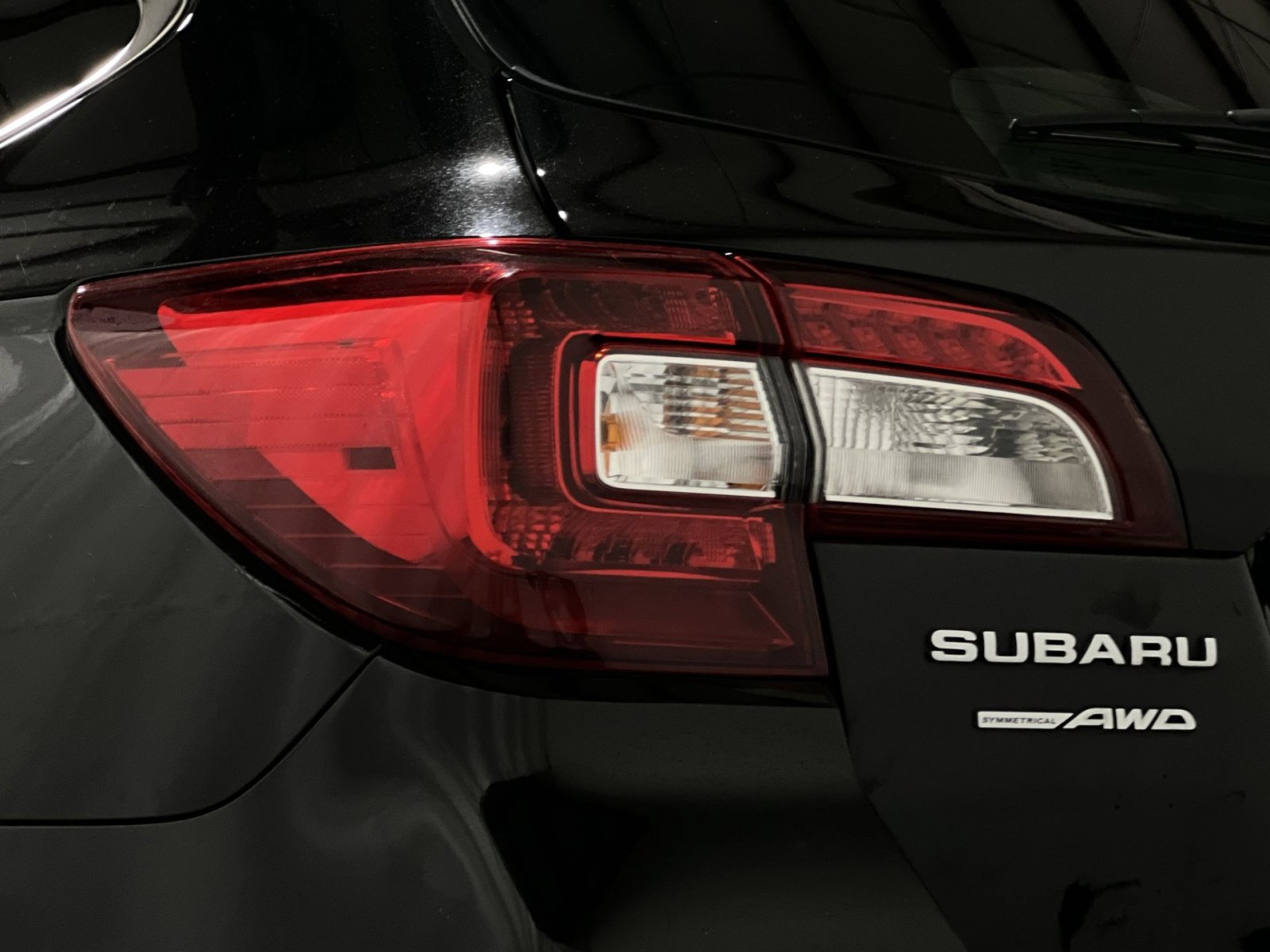 Used 2019 Subaru Outback 2.5i Limited AWD/4WD image 14
