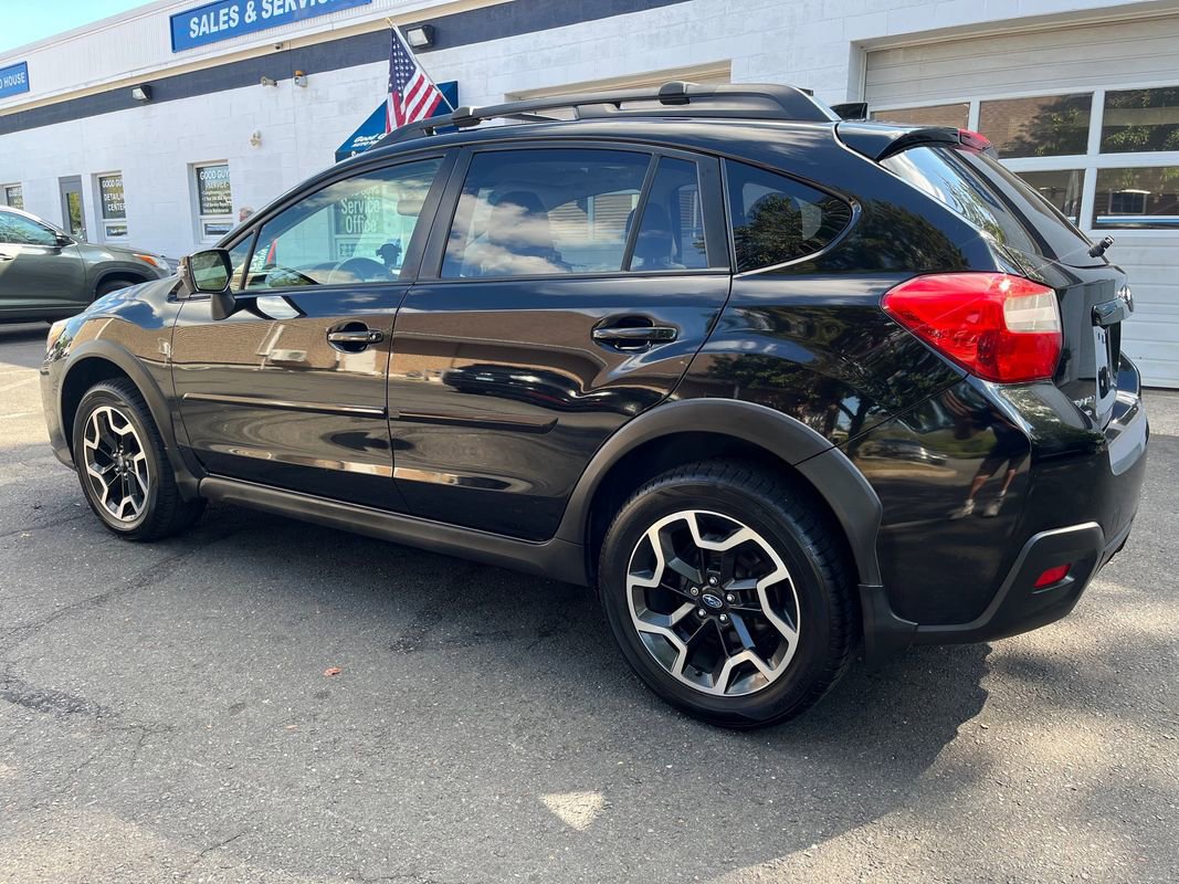 Used 2016 Subaru Crosstrek 2.0i Limited image 2