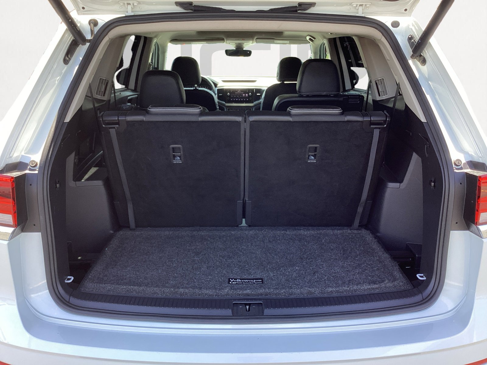 Used 2023 Volkswagen Atlas SEL Premium image 16