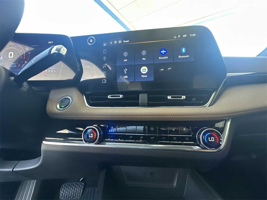 New 2026 Chevrolet Equinox ACTIV w/ Convenience Package III image 13