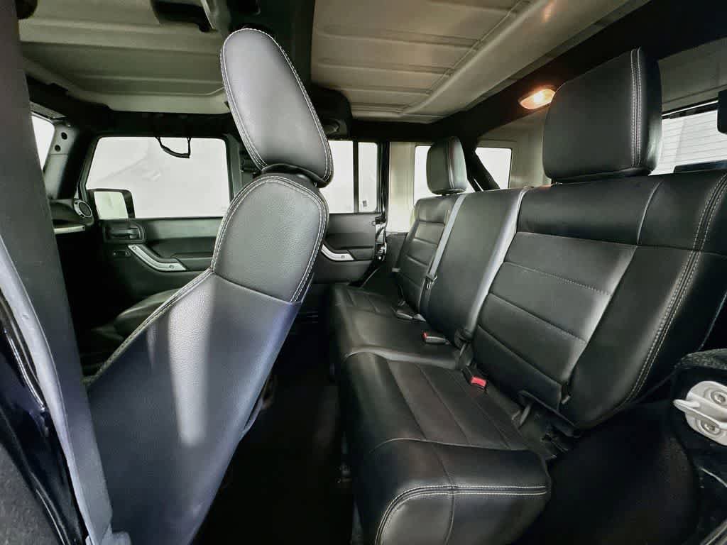 Used 2012 Jeep Wrangler Unlimited Sahara w/ Trailer Tow Group AWD/4WD image 13