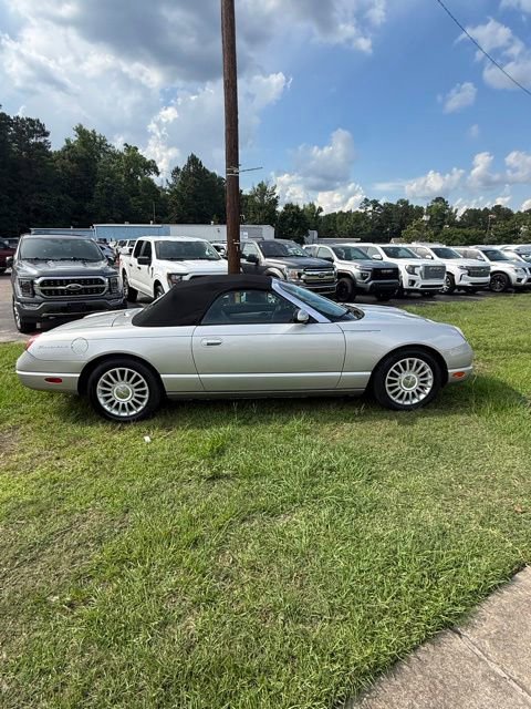 Used 2005 Ford Thunderbird RWD image 1