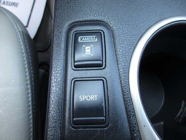 Used 2013 Nissan Rogue SL AWD/4WD image 28