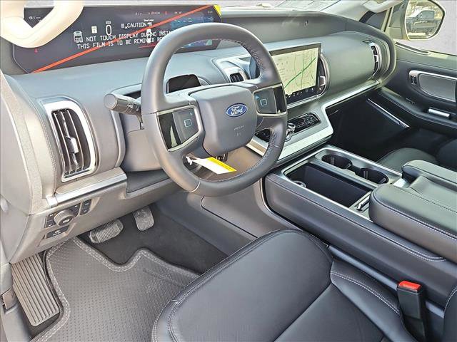 New 2026 Ford Expedition Max Platinum w/ Driver's Package video 3