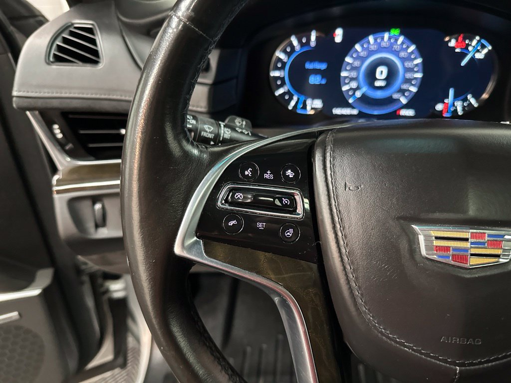 Used 2017 Cadillac Escalade ESV Platinum AWD/4WD image 14