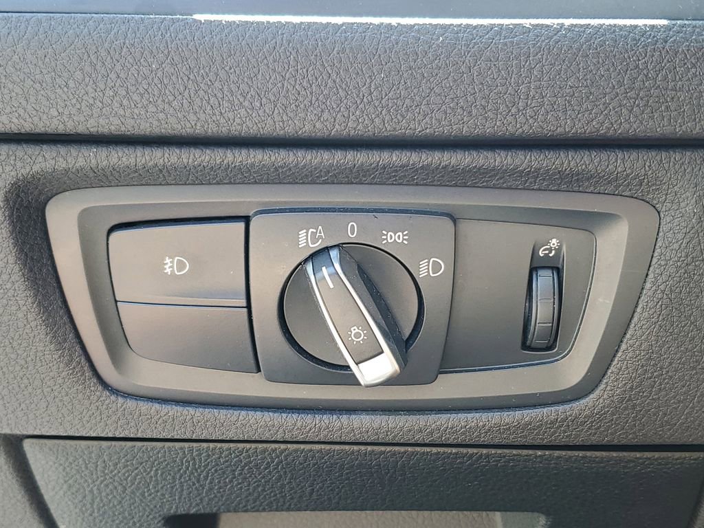 Used 2018 BMW 230i Coupe image 20