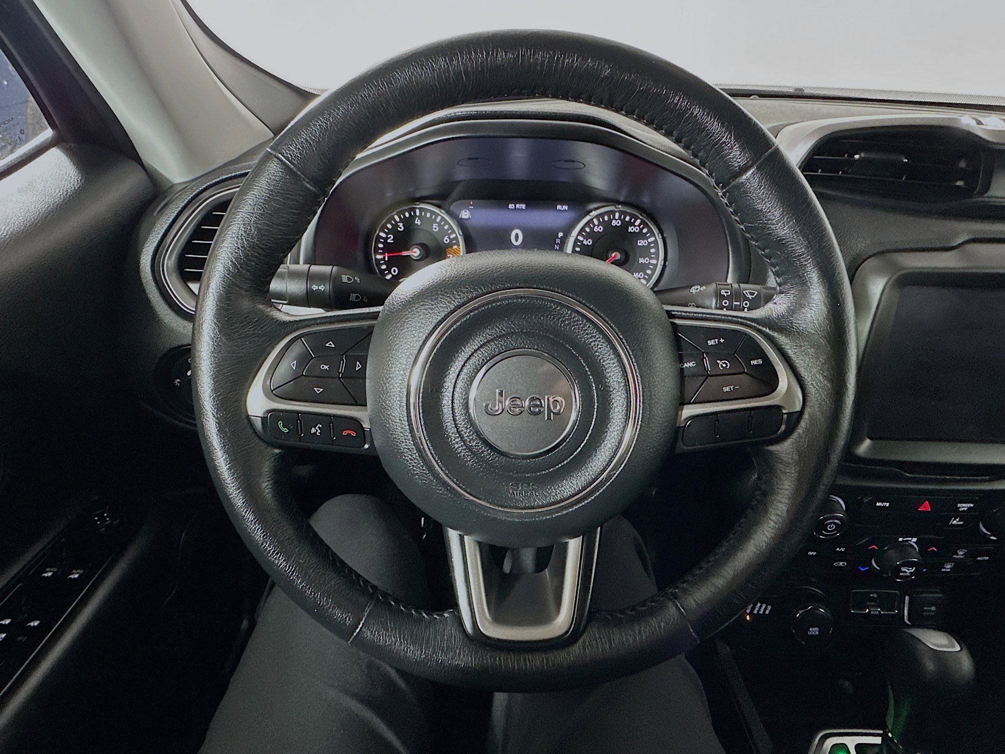 Used 2022 Jeep Renegade Latitude w/ Convenience Group image 11