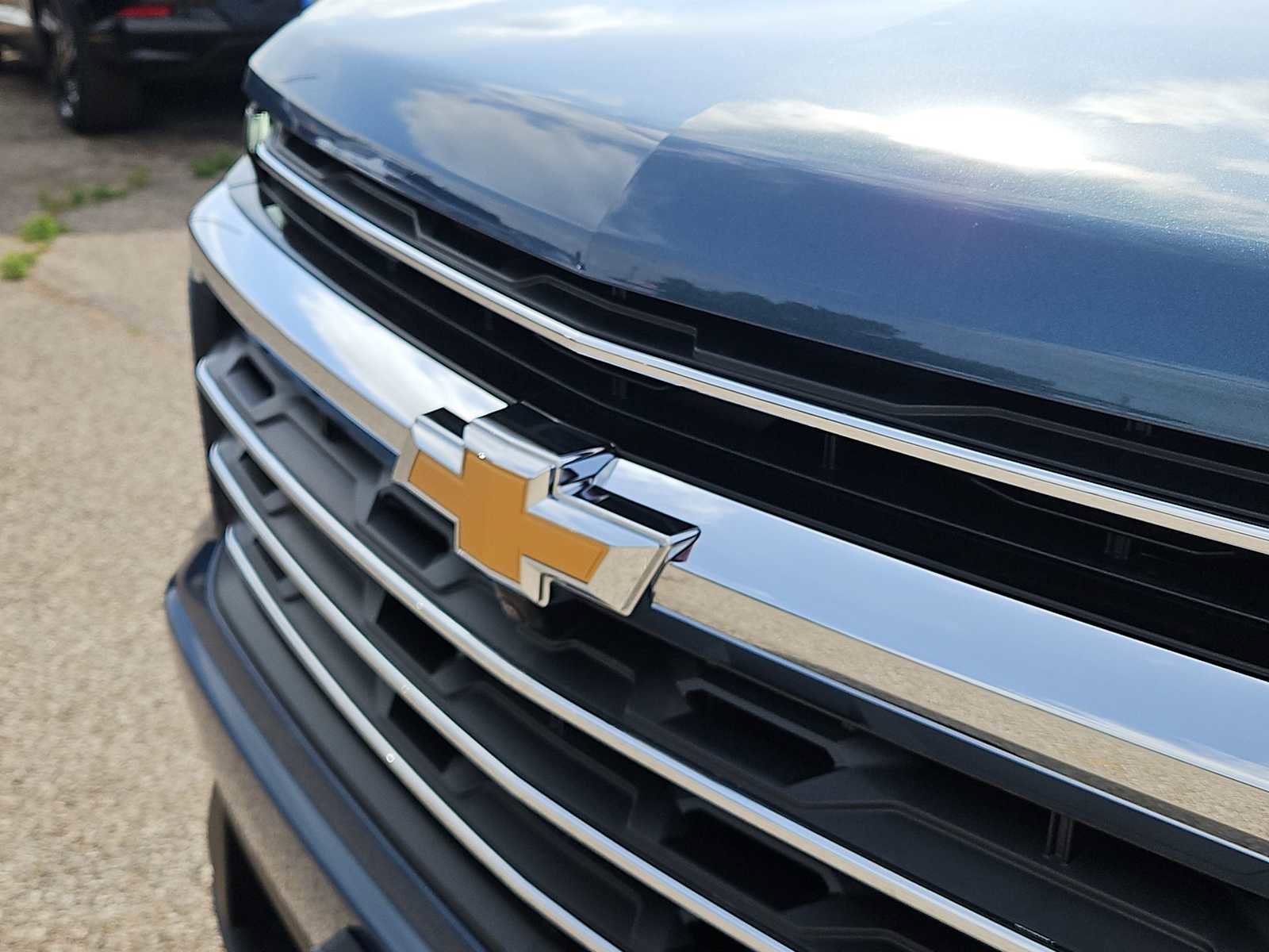 New 2026 Chevrolet Traverse LT w/ Driver Confidence Package image 13