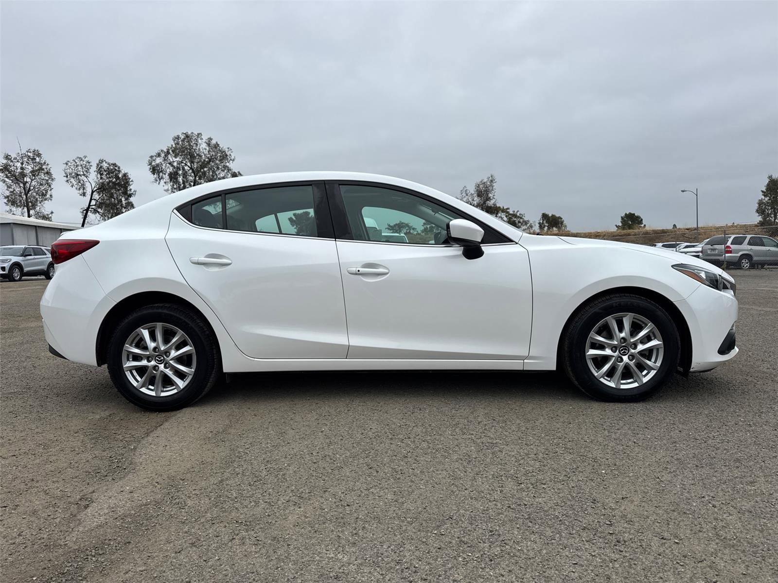 Used 2015 MAZDA MAZDA3 i Grand Touring FWD image 7