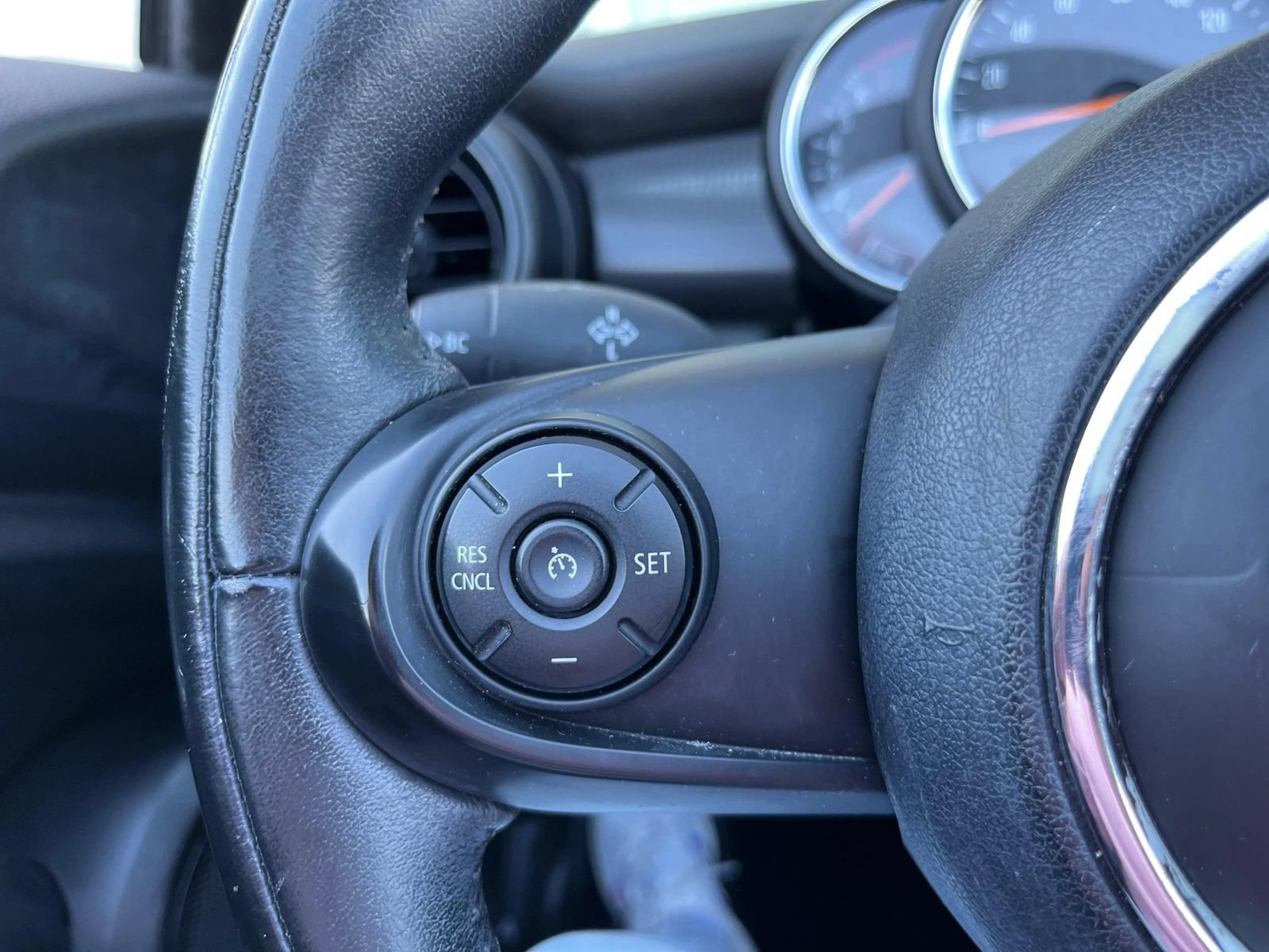 Used 2016 MINI Cooper Convertible FWD image 22