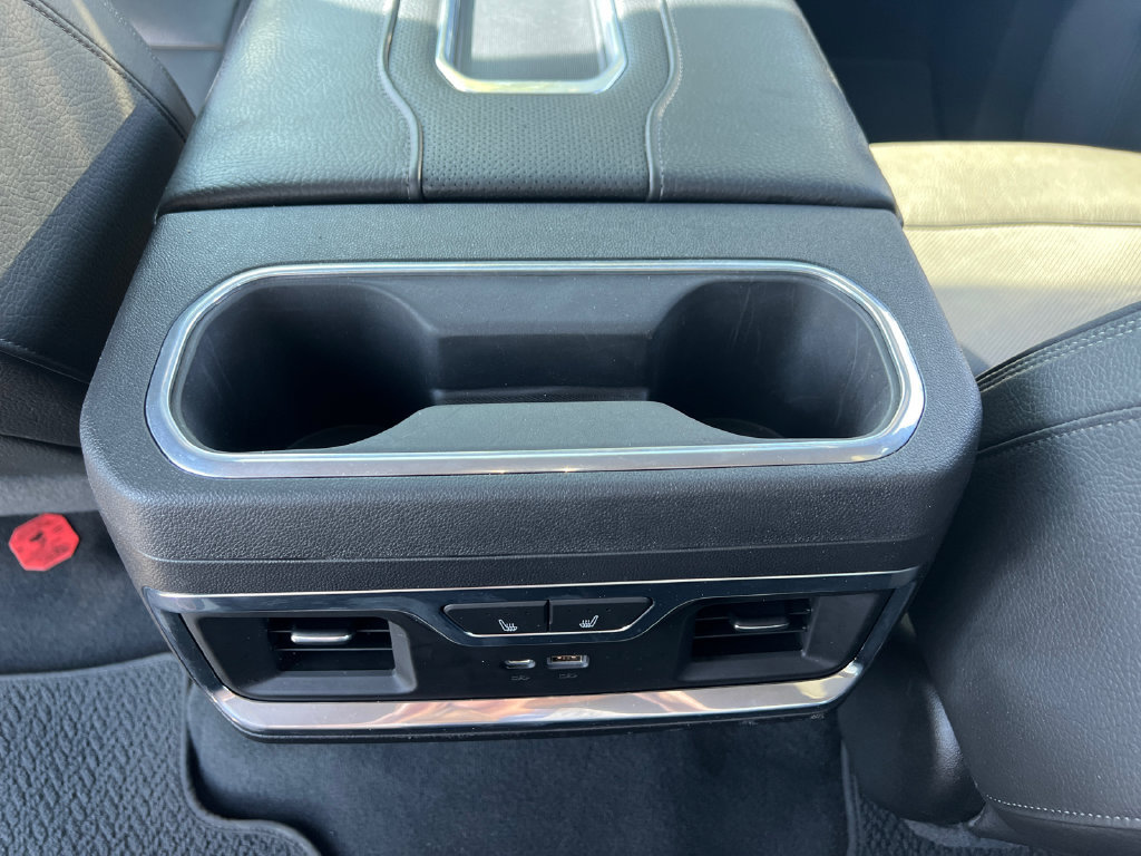Used 2022 GMC Sierra 1500 Denali AWD/4WD image 15