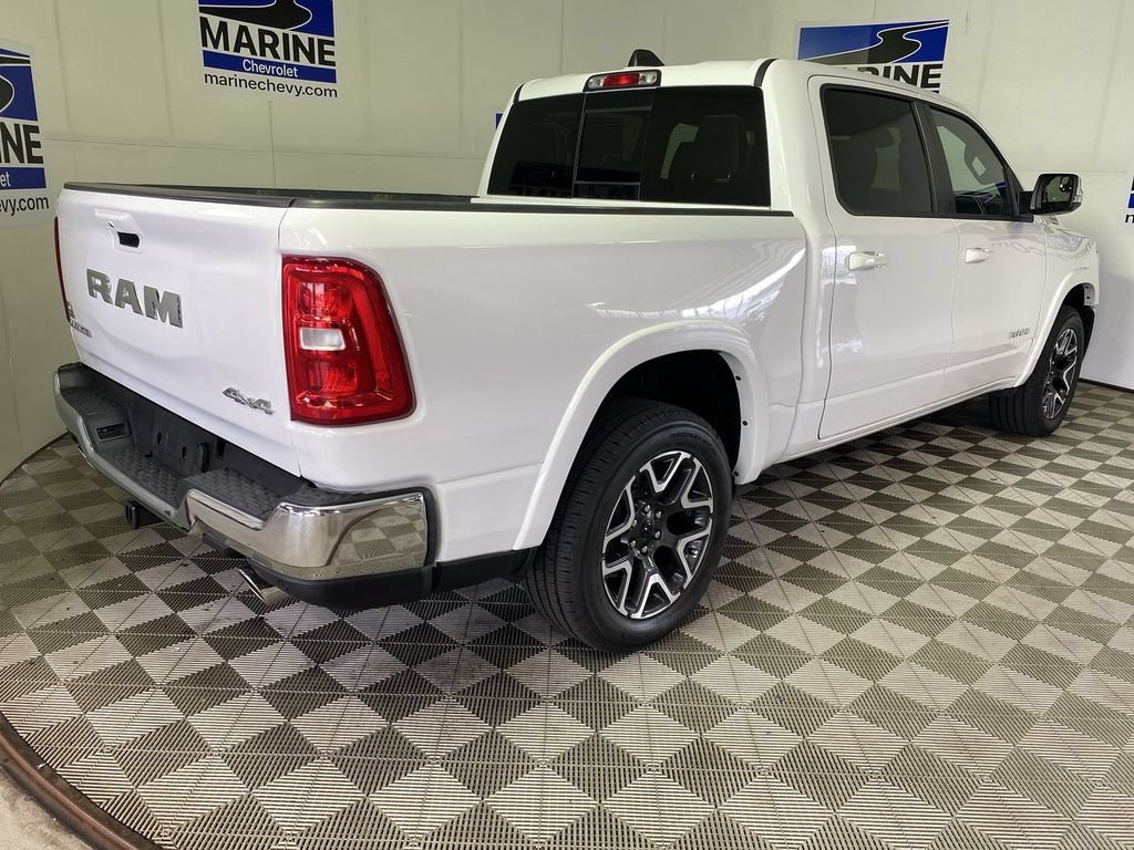 Used 2025 RAM 1500 Laramie AWD/4WD image 13