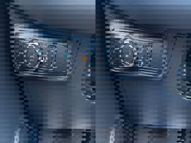 New 2026 Ford Explorer Active w/ Active Comfort Package image 30