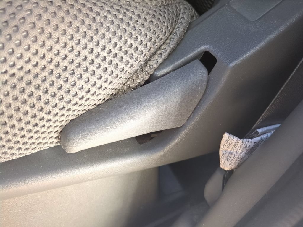 Used 2019 Nissan Frontier SV RWD image 20