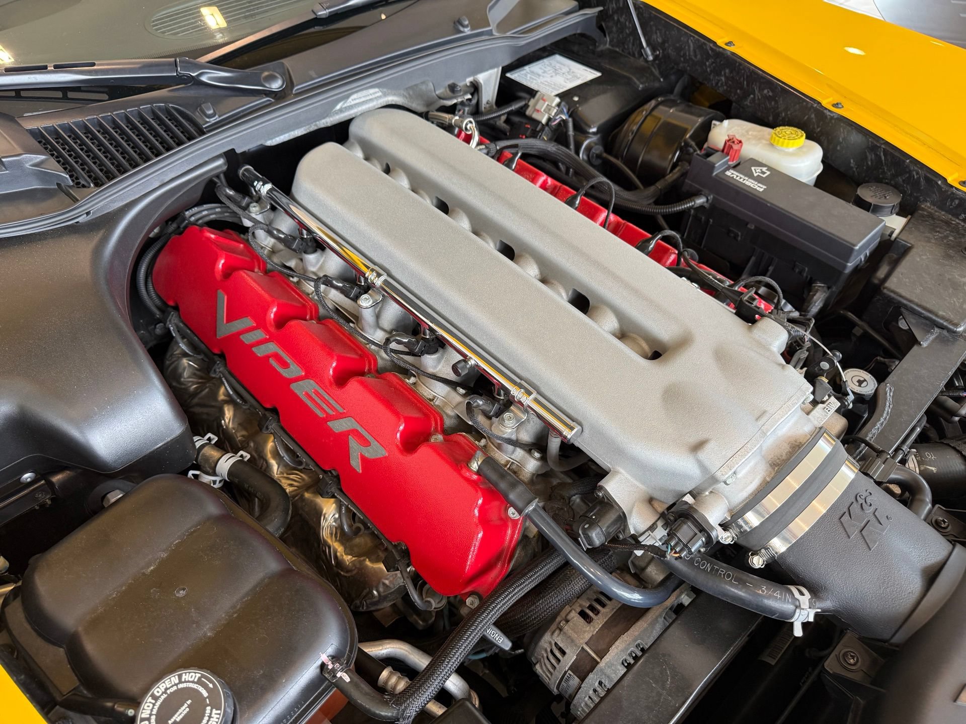 Used 2005 Dodge Viper SRT-10 RWD image 35