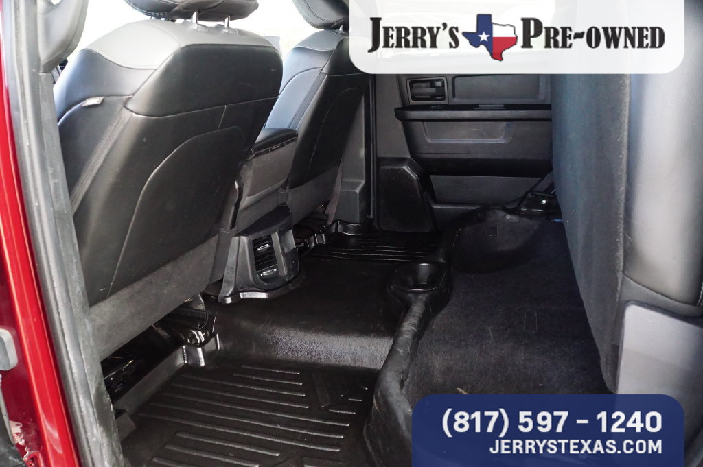 Used 2022 RAM 3500 Tradesman w/ Chrome Appearance Group AWD/4WD image 19