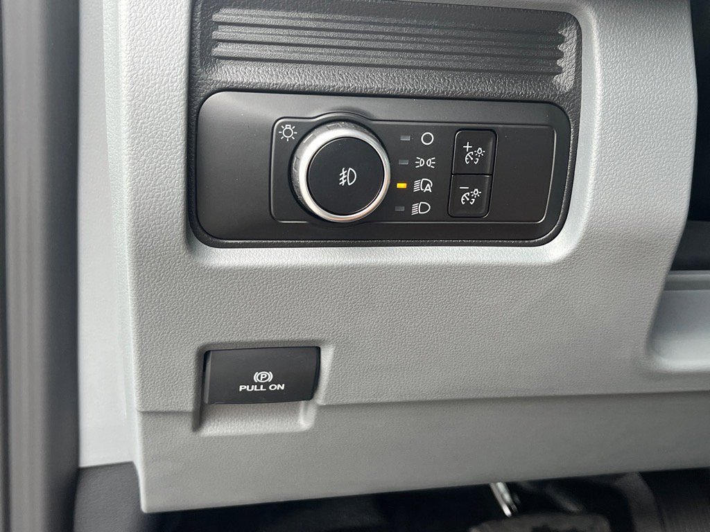 New 2026 Ford F350 XL w/ XL Chrome Package image 18