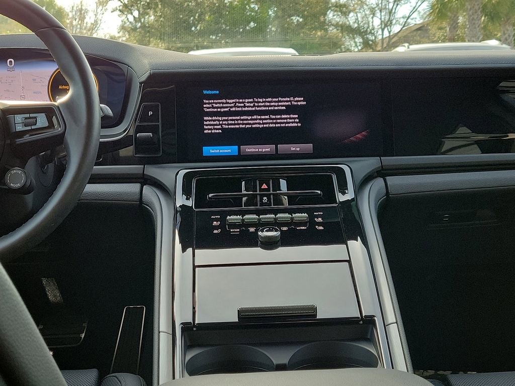 Certified 2024 Porsche Panamera Base image 22