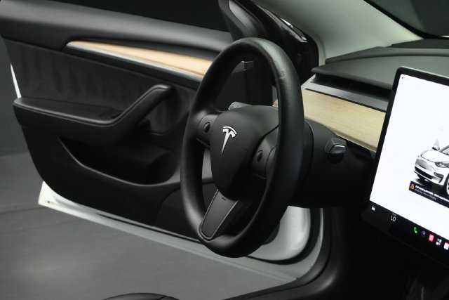 Used 2023 Tesla Model 3 Standard Range RWD image 52