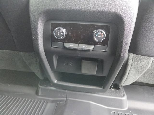 New 2026 Chevrolet Traverse LT w/ Driver Confidence Package image 16