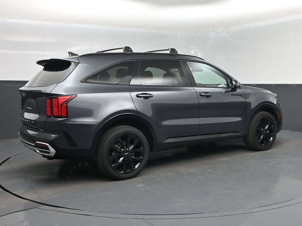 Used 2022 Kia Sorento SX AWD/4WD image 3