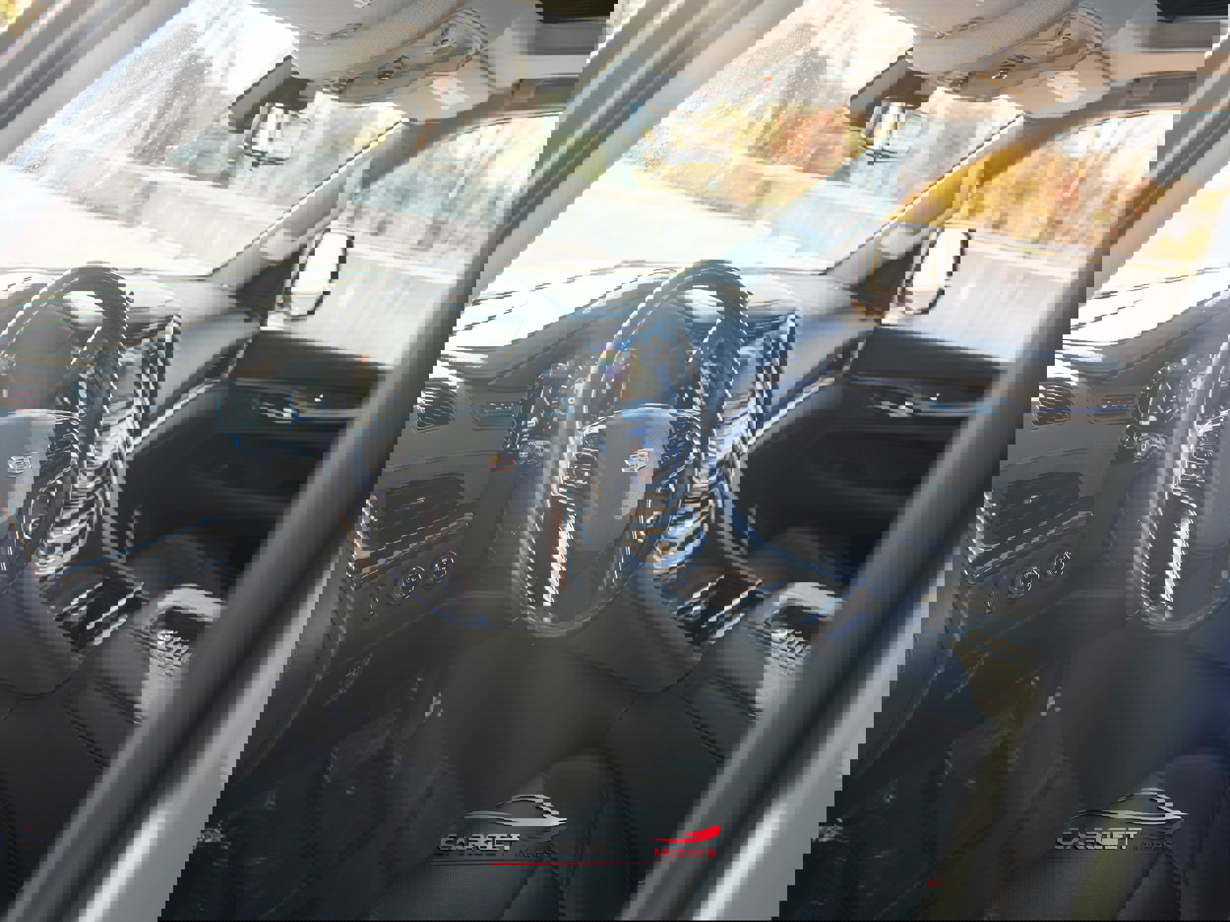 Used 2020 Cadillac Escalade Premium Luxury image 13