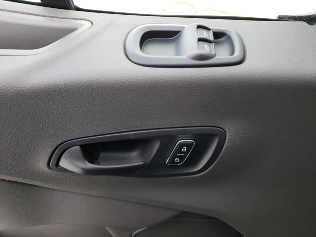 New 2026 Ford Transit 250 148 High Roof Extended image 17